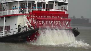 Mississippi Steamboat Natchez Horn  very loud [upl. by Ecnaled]