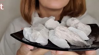 ASMR  prosto hrust  dry chalk eating  dry and soothing crunches  loud crunches  white chalk eat [upl. by Suiram636]