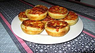 Pate feuilletée express  mini quiche au poulet العجينة المورقة السريعة  ميني كيش بالدجاج [upl. by Krisha]