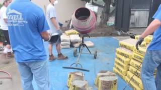 How to mix concrete in a mixer [upl. by Nema]