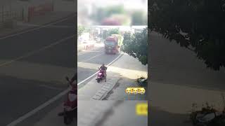 Accident bike for truck driver ￼😭  mitivation  top1 viral 🇧🇩🇮🇳 shorts account [upl. by Dimitry587]