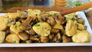 SALVACENA POLLO E FUNGHI 18 MINUTI UNA PADELLA ricetta pollo e funghi pollo ai funghi salva cena [upl. by Jerry]