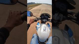 drag racing bajaj pulsar 150 vs yamaha sz rr 150 [upl. by Dowdell]