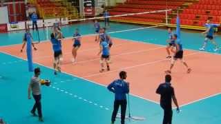 Nazionale Italiana Pallavolo Maschile  Allenamento al Palayamamay [upl. by Aynot]