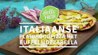 Italiaanse platbroodpizzas met buffelmozzarella [upl. by Aip]