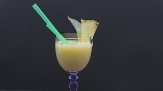 Najlepsza piña colada jaką quotjadłemquot i piłem PiñaColada NieProwadzęPoAlkoholu SauteSzkołaGotowania [upl. by Lilybelle569]