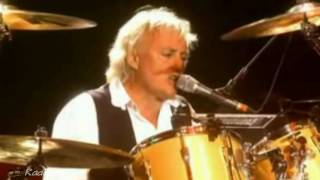 Roger Taylor Queen  Im in love with my car Live Concert [upl. by Sutsugua]