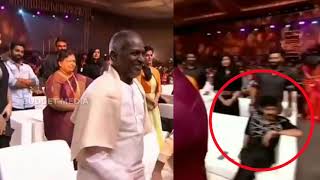 Bala Insult Vijay In Vikatan Awards [upl. by Akiehsat]