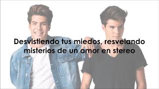 Gemeliers  Amor en Stereo Letra [upl. by Enitsugua695]