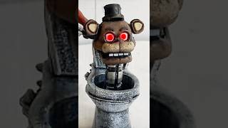 Los juguetes MAS EXTRAÑOS de FNAF que no conocías 💀 Productos raros de Five Nights at Freddys [upl. by Venetis]