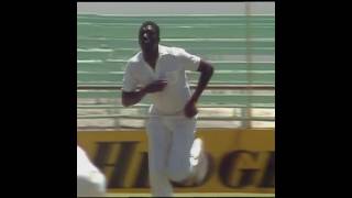 Joel Garner Sets Up Batsman With Dangerous Fast Bowling [upl. by Pendergast]