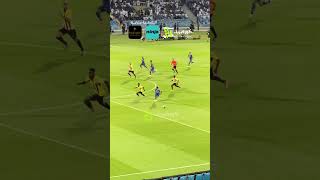 سالم الدوسري يتلاعب بلاعبي الاتحاد 😱كورةبريك دوريروشنالسعودي الهلال الاتحاد سالمالدوسري [upl. by Oderfla]