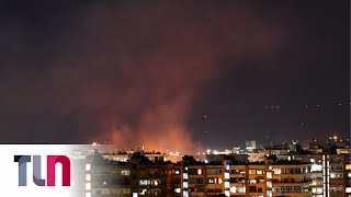 Israel bombardeó los aeropuertos de Damasco y Alepo [upl. by Hepsibah554]