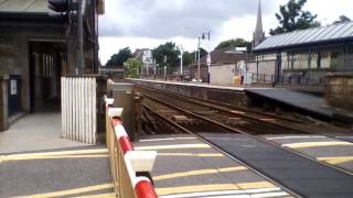 Broughty Ferry level crossing in Dundee [upl. by Ecneps155]