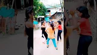 viralvideo यहां चमेली के पापा बाज़ार तनी bhojpuridance viralvideo shortvideo youtubevideosong [upl. by Katherina]