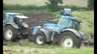 New Holland 7060 with plough gets stuck 130908 [upl. by Nork]