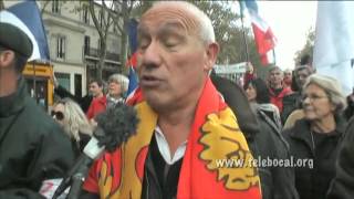 Manifestation contre le fascisme islamiste et les musulmans à Paris [upl. by Ykciv]