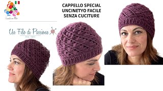 TUTORIAL Cappellino alluncinetto [upl. by Asiuol]