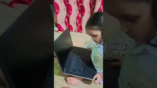 avika laptop mein kya padhaai kar rahi hai😜 [upl. by Assetan]