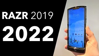 Motorola Razr 2019 in 2022 review [upl. by Ardnat]