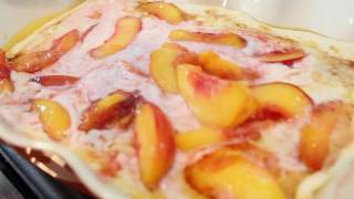 EASY PEACH COBBLER RECIPE [upl. by Eenitsed]