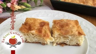 Makarnalı Yalancı Su Böreği Tarifi  Makarnalı Börek Nasıl Yapılır [upl. by Desdemona236]