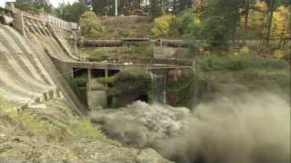 Condit dam is breached letting the White Salmon River run free [upl. by Goulette261]