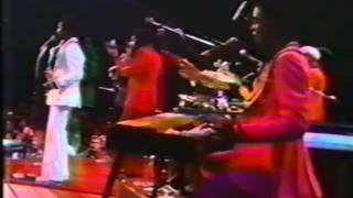 Kool amp The Gang quotHollywood Swingingquot LIVE on US TV 1974 [upl. by Repohtsirhc]