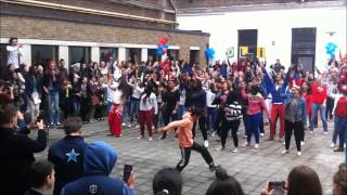 De Strafste School 2014  MNM  Het OLVIlied [upl. by Fromma]