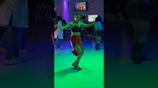 Taka taka cumbia kingsdelwepa baile bailadores latindance [upl. by Quigley]