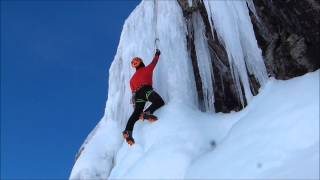 Técnica gestual para escalada en hielo [upl. by Atteuqahs]