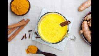 Turmeric Almond Milk How To Make This Antiinflammatory Drink The Right Way [upl. by Morrell]