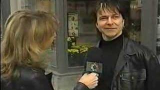 GOWAN  Interview Promoting Au Quebec [upl. by Ettennahs]