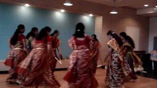 vetti Valapu kolattam by Geneval Girls in Ugadi 2010 celebrations [upl. by Rickey217]