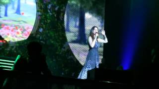 PRIMAVERA ANTICIPADA  Laura Pausini 21042012 Palau Sant Jordi Barcelona HD [upl. by Stoat706]