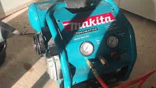 Makita MAC2400 Pneumatic Air Compressor Oil Change [upl. by Jerrie]