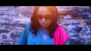 Heestii Dheef 2012  Hodan Abdirahman amp Nuur Cade Official Video [upl. by Marlow]