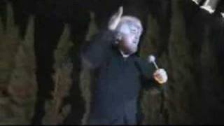 BEPPE GRILLO SPIEGA COME FANNO LE PATATINE PAI [upl. by Regor364]