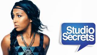 Grammy Winner Melanie Fiona Performs quot4 AMquot Live in the Studio [upl. by Araz705]