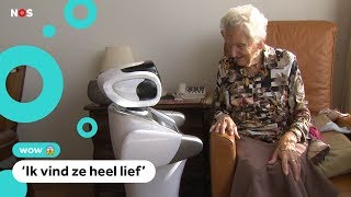 Gaat deze robot straks voor je opa of oma zorgen [upl. by Salokkin]