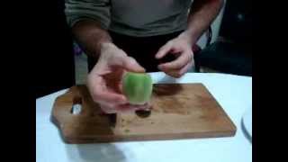 How to peel a perfect kiwi fruit [upl. by Brottman]