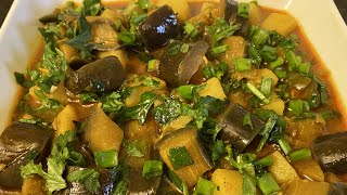 POTATO WITH AUBERGINE VEGAN CURRY  HOMEMADE RECIPE [upl. by Anaerb]