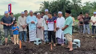 Jenazah pelajar UiTM Dungun selamat disemadi di Muar [upl. by Bailar]