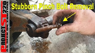 Mondeo Mk3 Rear Pinch Bolt Removal [upl. by Tung]