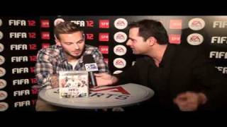 Soirée FIFA 2012  Interview MPokora avec Stéphane Larue [upl. by Yarehs]