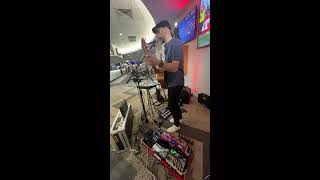 One man band loops live livemusic rc600 livelooping [upl. by Elaynad]