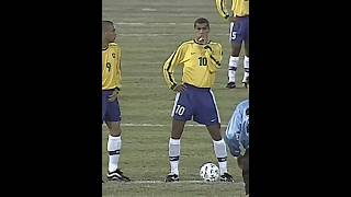 Rivaldo humilhando e dando show contra o Uruguai ⚽🇧🇷⚡ futebol football skills rivaldo brasil [upl. by Dahraf919]