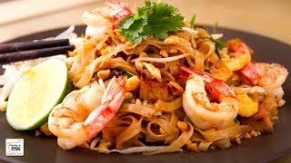 Pad Thai ⎜Fideos fritos estilo Tailandés [upl. by Shipley]