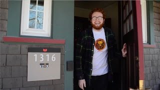 Grinnell College Dorm Room Tours presents Nolan Boggess ’19 at Spanish House [upl. by Yate]