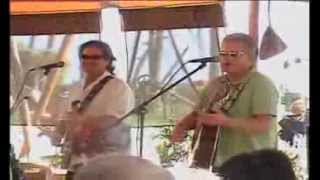 Live Music at Leilanis Beach Bar in Maui [upl. by Squire707]